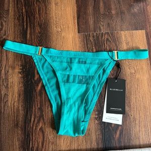 BlueBella Panty + thigh harness size small (6)